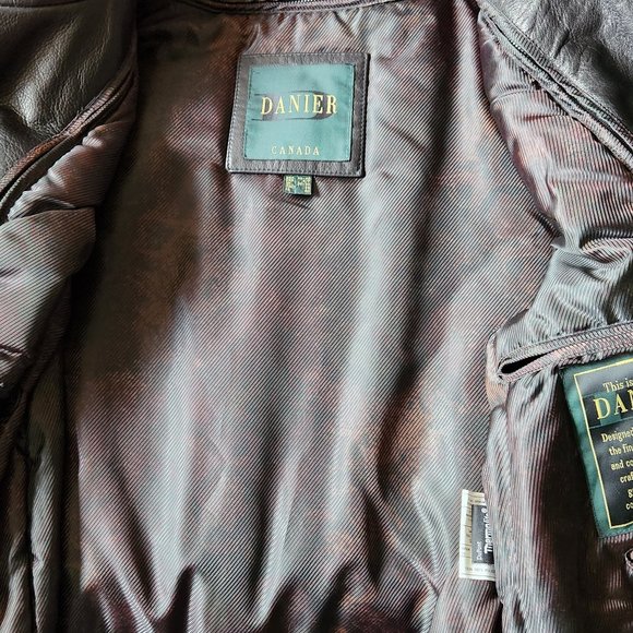 Mens Vintage leather motorcycle jacket with Indian Motorcycle crest - Picture 4 of 6